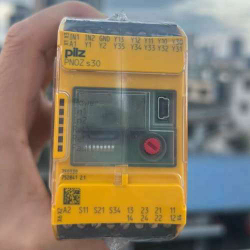 PilZ皮尔兹安全继电器750330 PNOZ s30全新原装正品现货议价
