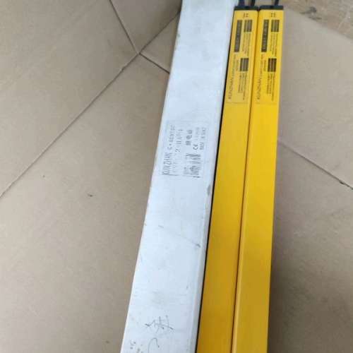 上海坤展安全光幕安全光栅，型号LSL51-12F-4-J/L