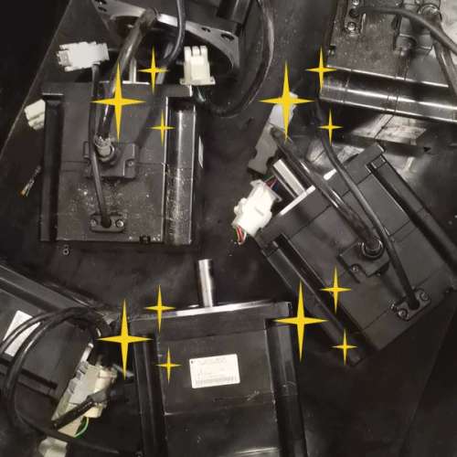 安川伺服马达SGMPS-08ACA2B-E，750W，三相，