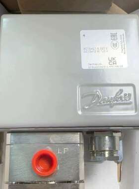 Danfoss丹佛斯压力开关，型号KPS39，工作电压AC15=0.1A议价