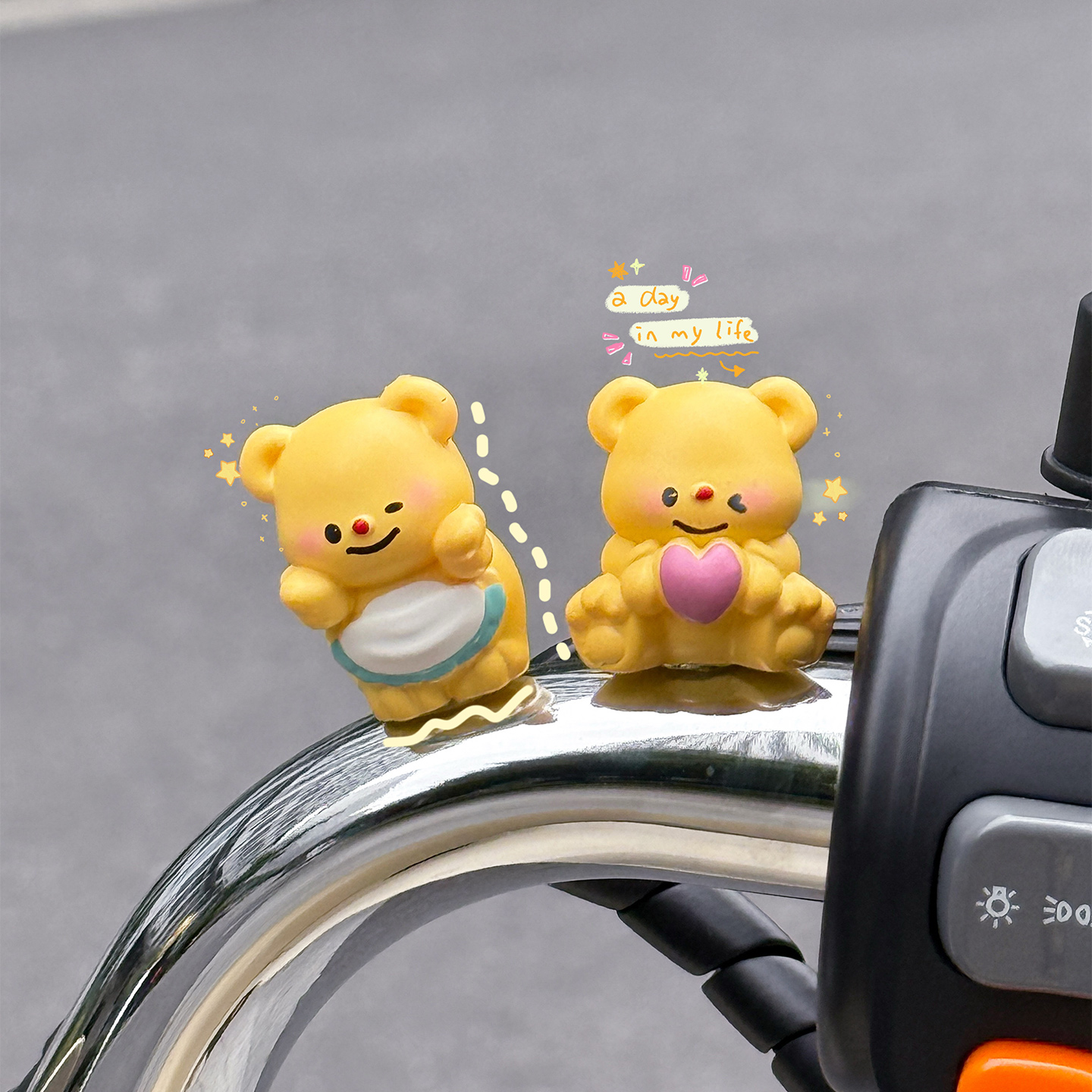 黄油小熊电动车装饰摆件