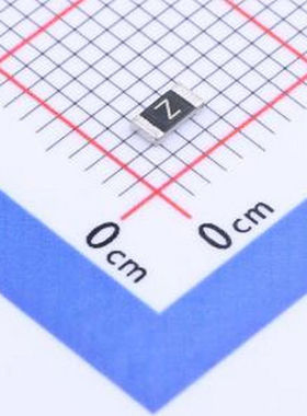 CF12V3T7R0 32V 7A 1206 一次性保险丝