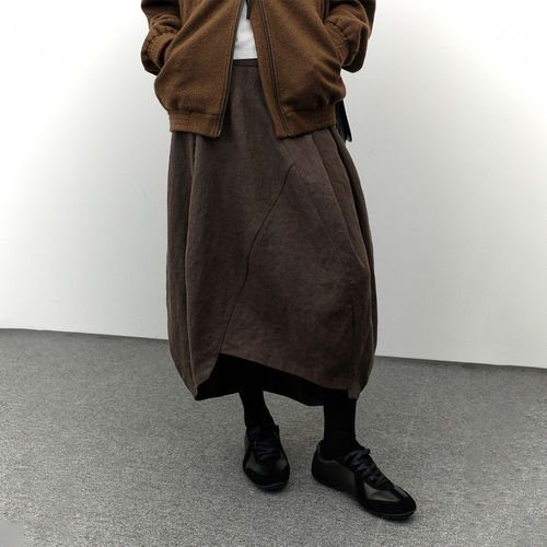 Roaring Wild 26AW 秋冬新款棕色强捻分割茧型半裙 老虎上上山