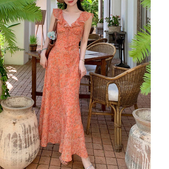 茶歇法式设计感碎花连衣裙子女装2026新款夏季小个子海边度假长裙 - 实物图