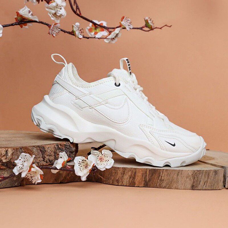 nike耐克女鞋2023春季新款白色厚底老爹鞋轻便运动鞋跑步鞋dd9682