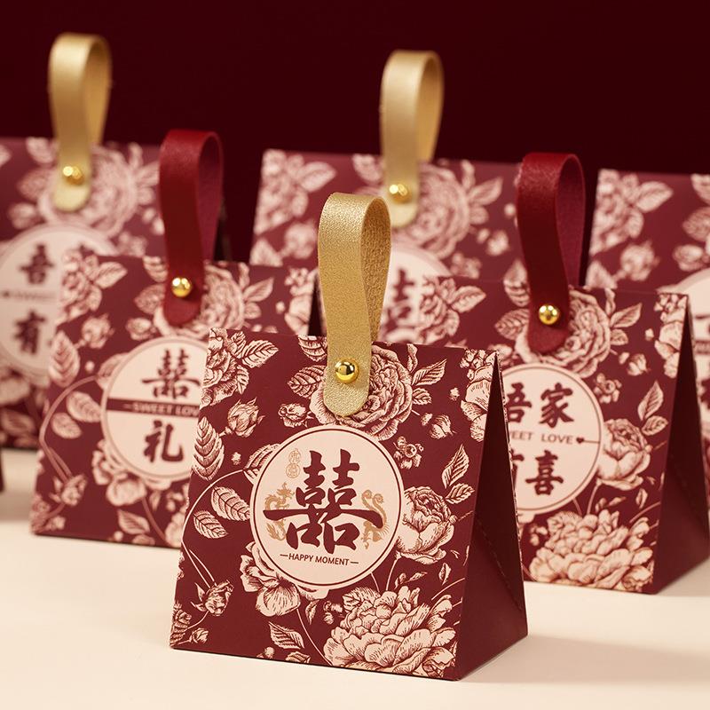 2025年喜糖盒子结婚专用批の发结婚糖盒新款订婚糖果包装纸盒回礼