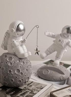 餐边柜装饰品摆件北欧创意宇航员摆件家居客厅电视柜儿童房桌面装