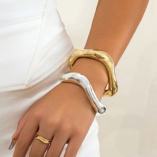 Exaggerated Chunky Heavy Metal Open Cuff Bangles for Women