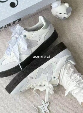 新款银灰色小音符设计滑板鞋女ins小众好看休闲鞋学生百搭通勤鞋