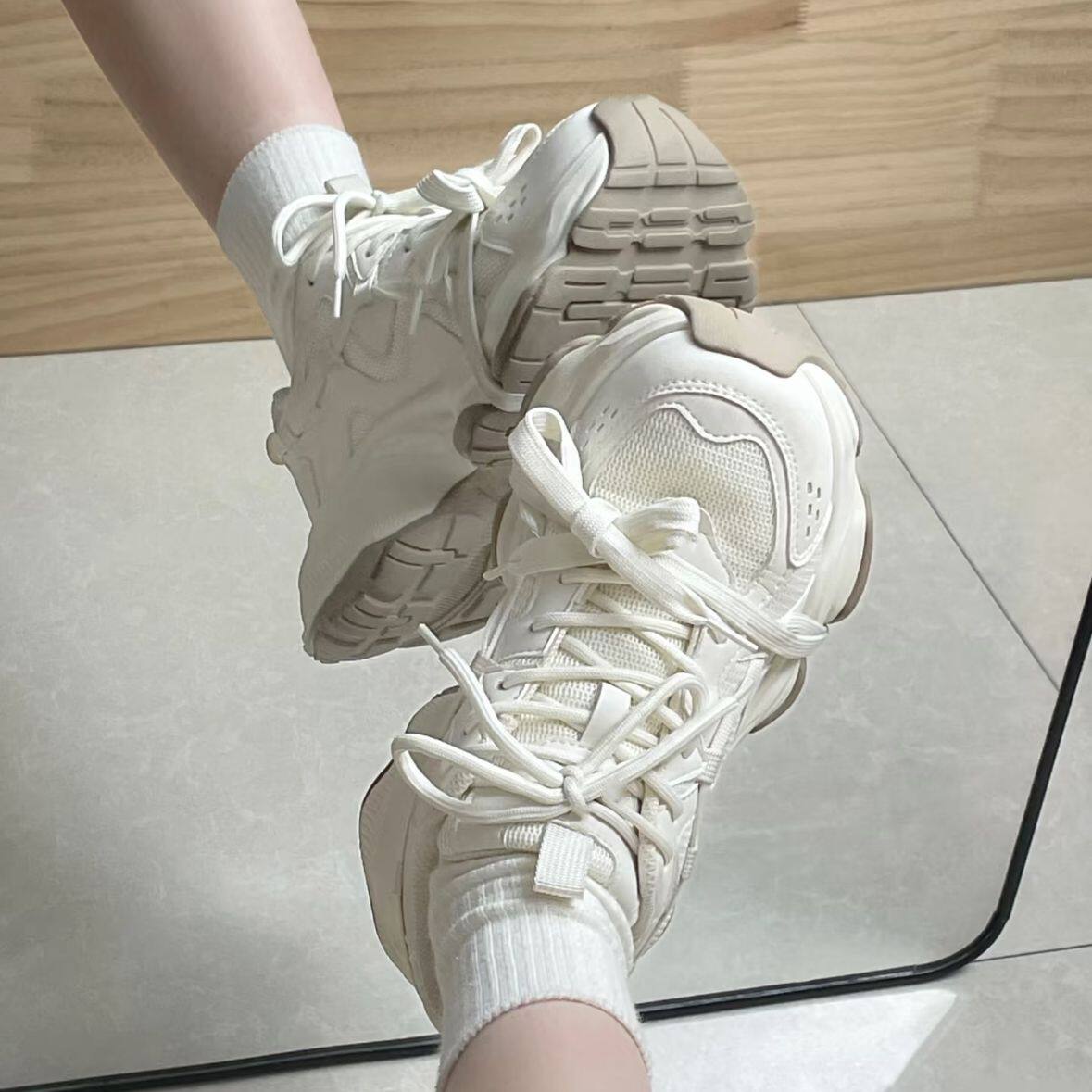 老爹鞋女款2026年春季新款厚底增高复古休闲鞋百搭白色运动登山鞋