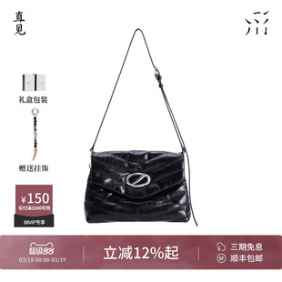 直见一撇信封包轻奢小众高级油蜡真牛皮通勤斜挎绗缝泡芙小方女包