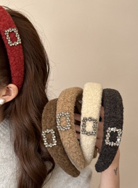 新年红色毛呢水钻方扣发箍女2026新款高级感洋气时尚头箍发卡头饰