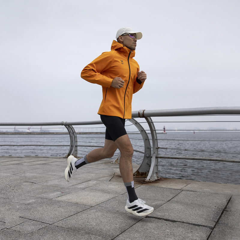 BODYWIT身体智慧飞甲3.0男软壳防风防水轻量保暖跑步户外风衣抓绒