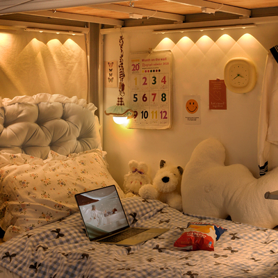 山丘小夜灯氛围床头磁吸人体感应灯带床帘内上铺灯宿舍用床上台灯