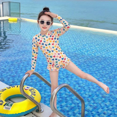 女童夏装泳服2026新款连体泳装长袖防晒沙滩海边温泉泳衣爱心图案