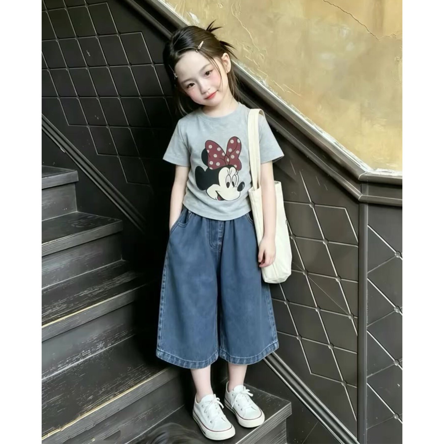 韩版女童夏季灰色卡通短袖T恤