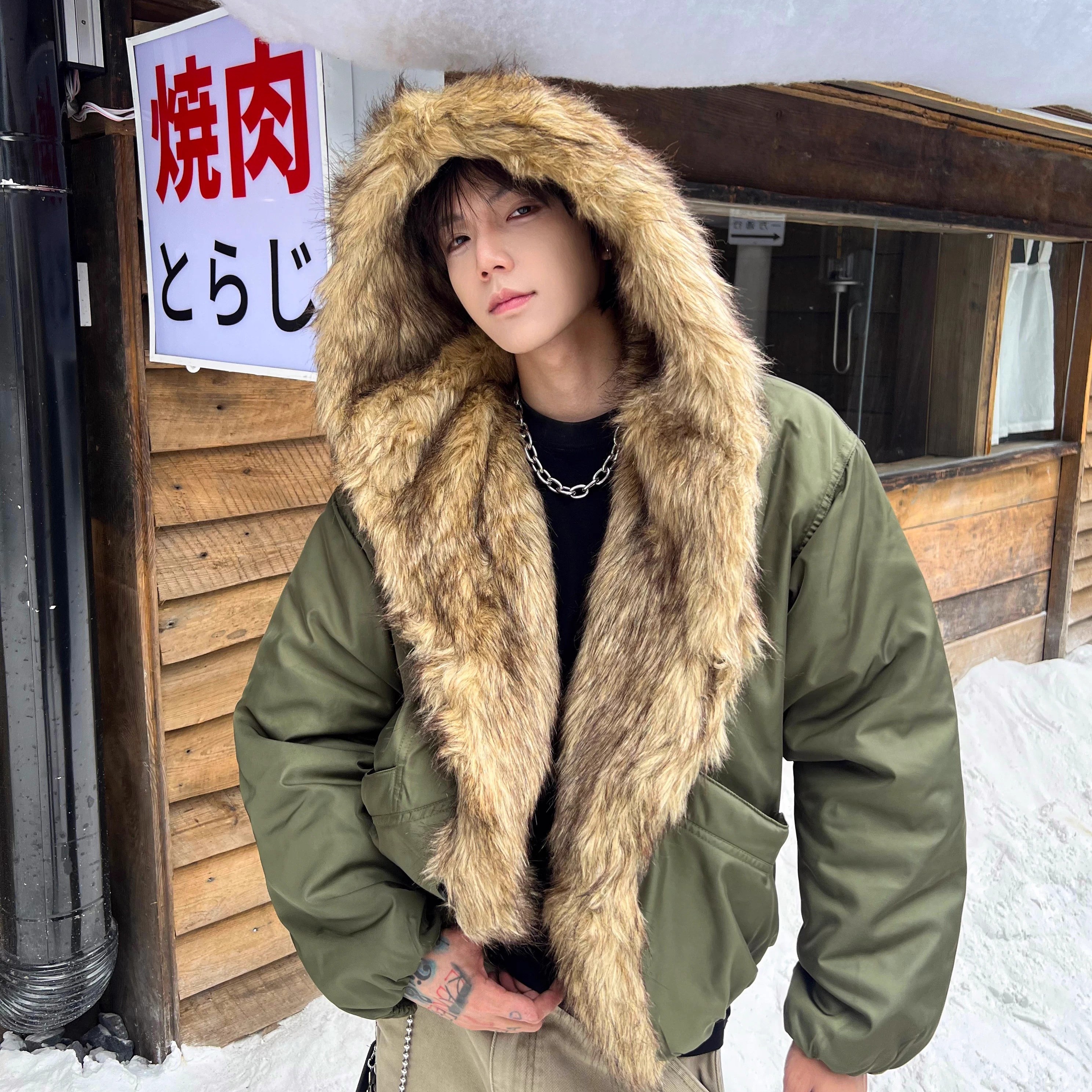 美式复古大毛领连帽座山雕棉服