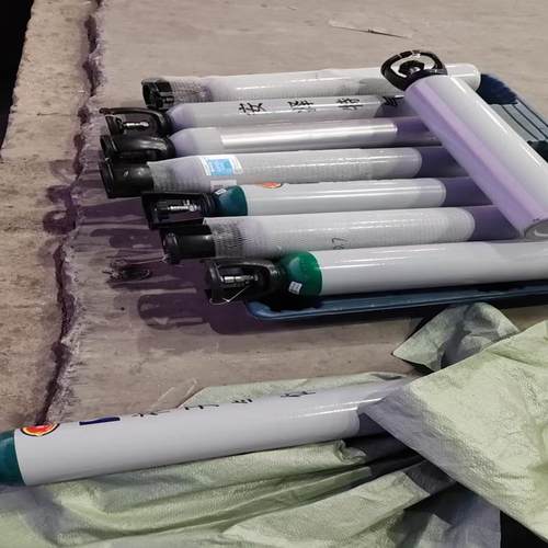 议价标气瓶8升4升40升，有货的伙伴私聊我，全国各地可维修