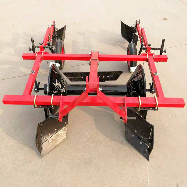 四轮车带花生起垄覆膜机起高垄机器众鑫土豆红薯烤烟起垄器