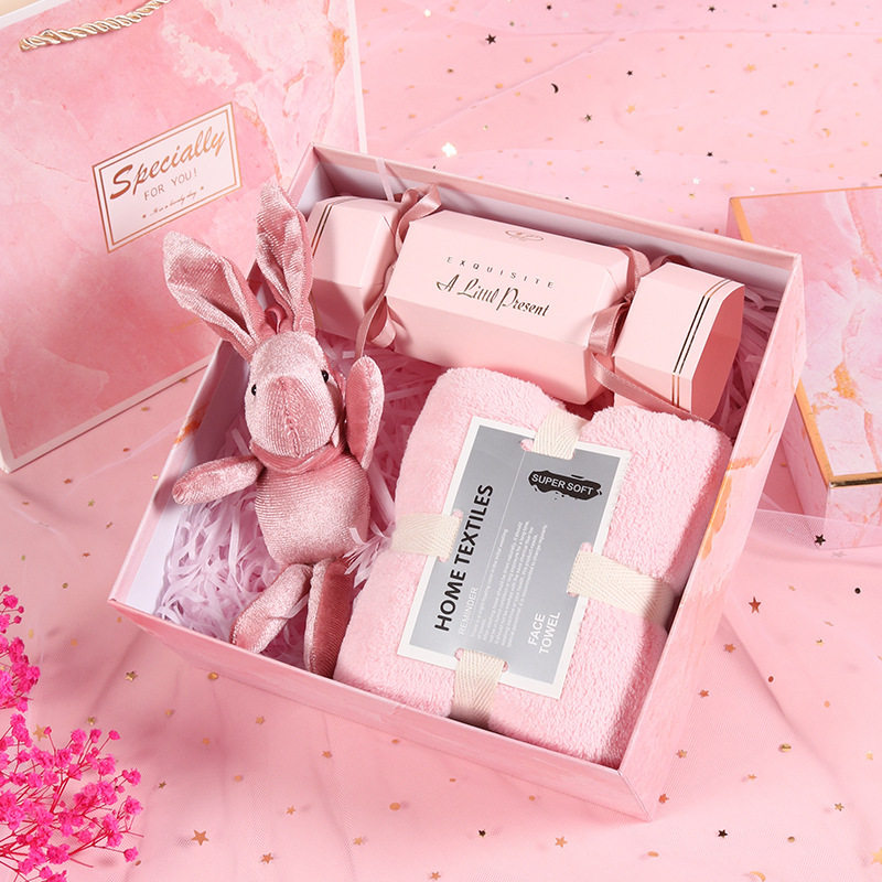 伴手礼女伴娘男伴郎高级结婚礼盒套装实用礼品盒喜宴宾客回礼高档