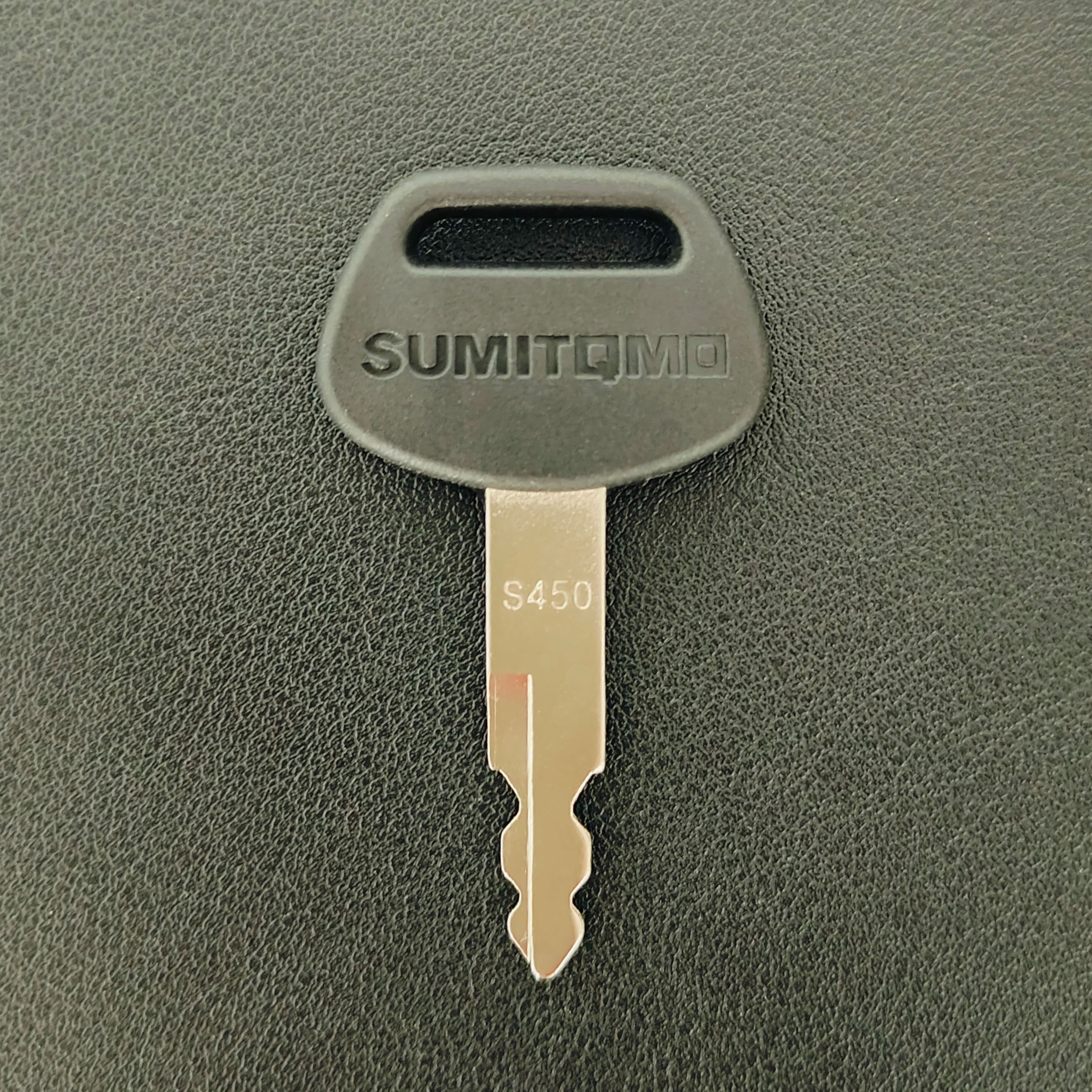 住友挖掘机启动点火钥匙边门钥匙