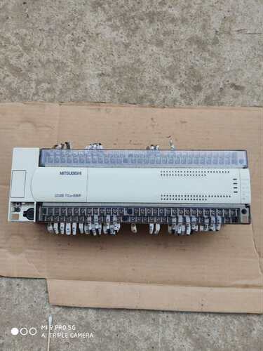 三菱PLC拆机FX2N-80MR-001成色漂亮如图实物