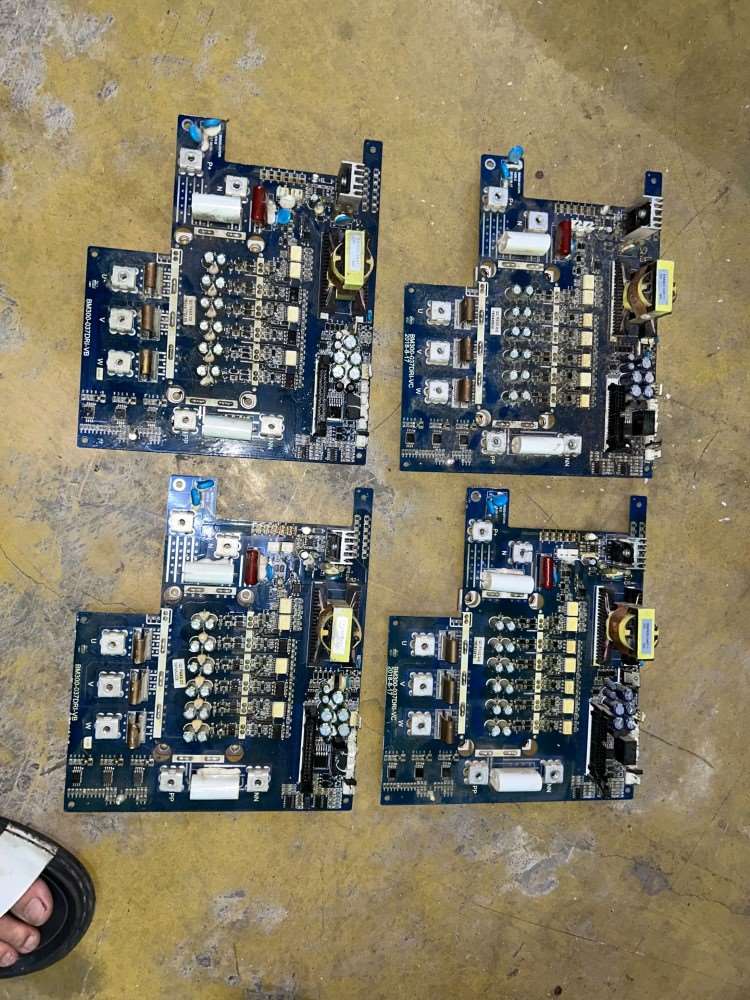 正弦变频器驱动板BM300-037DRI-VC二手拆机
