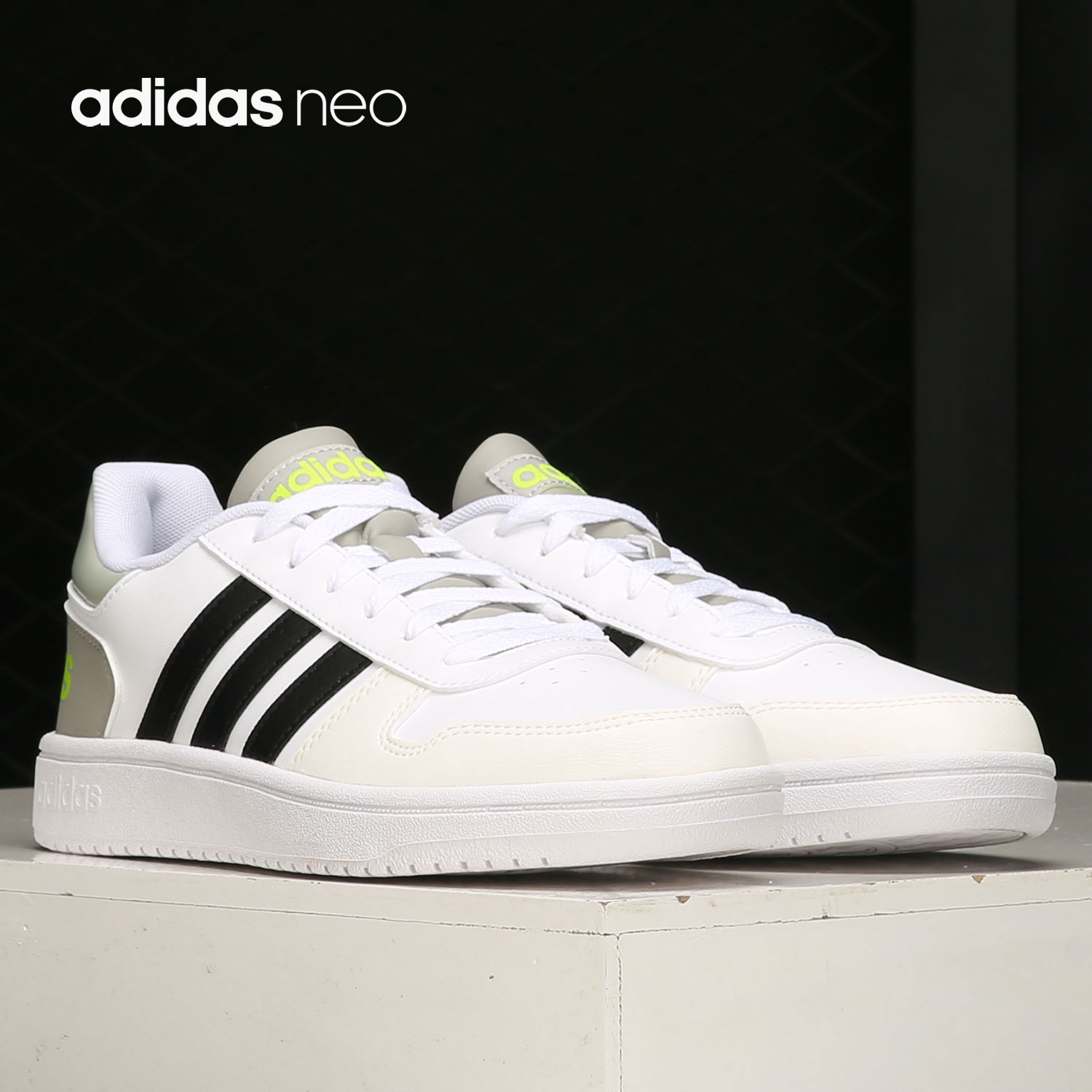 Adidas/阿迪达斯男女鞋