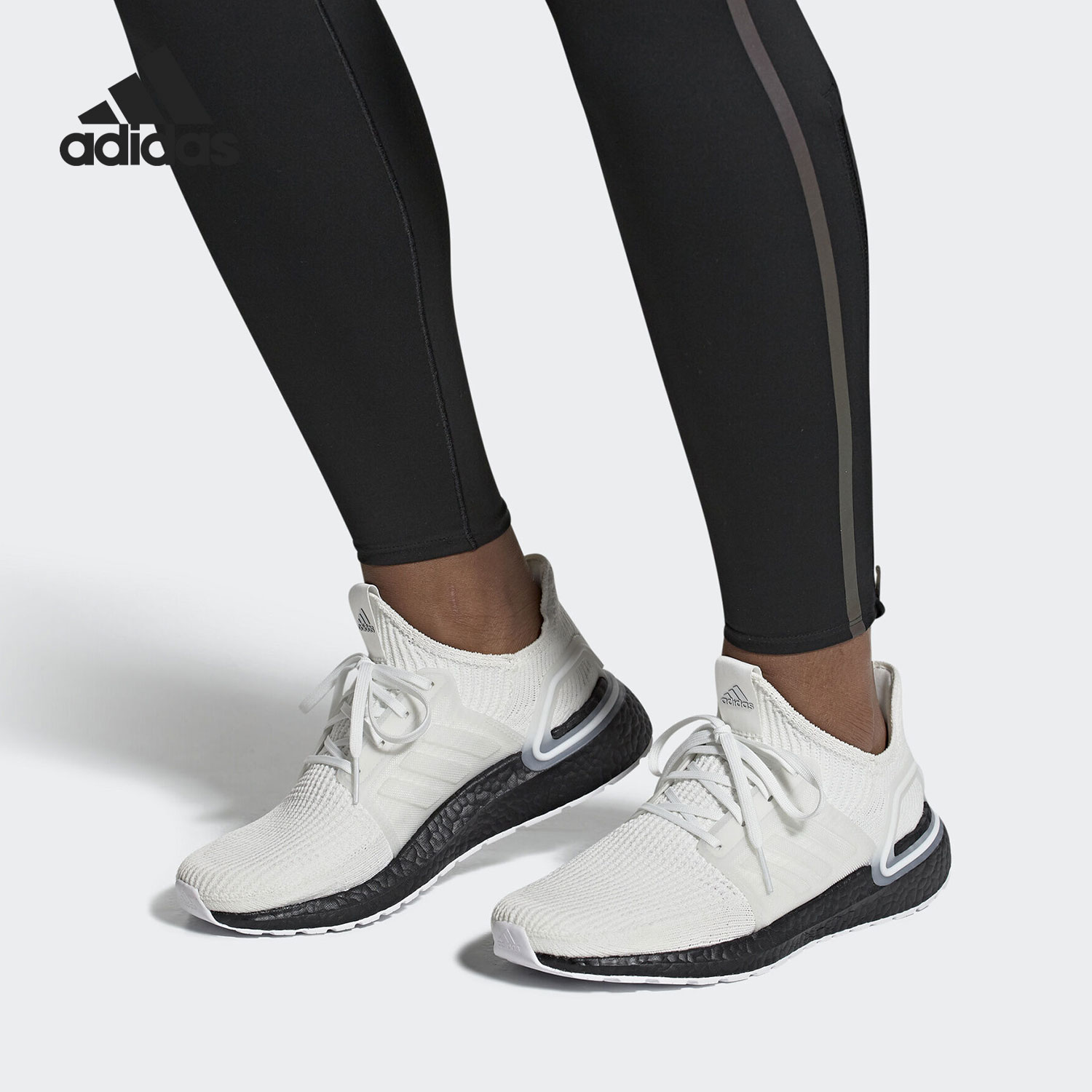 Adidas/阿迪达斯正品 当季新款男女低帮耐磨运动跑步鞋G27508