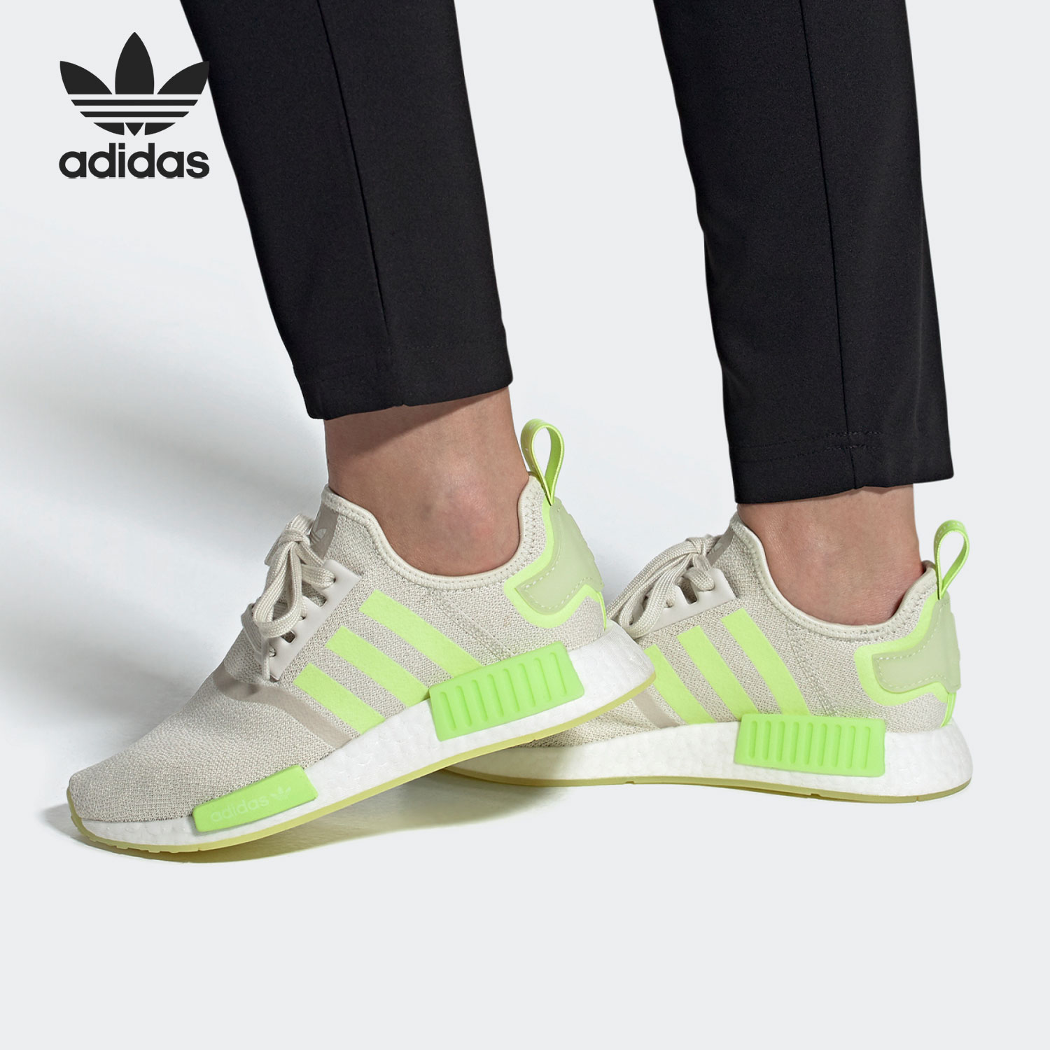 低帮跑步鞋Adidas/阿迪达斯