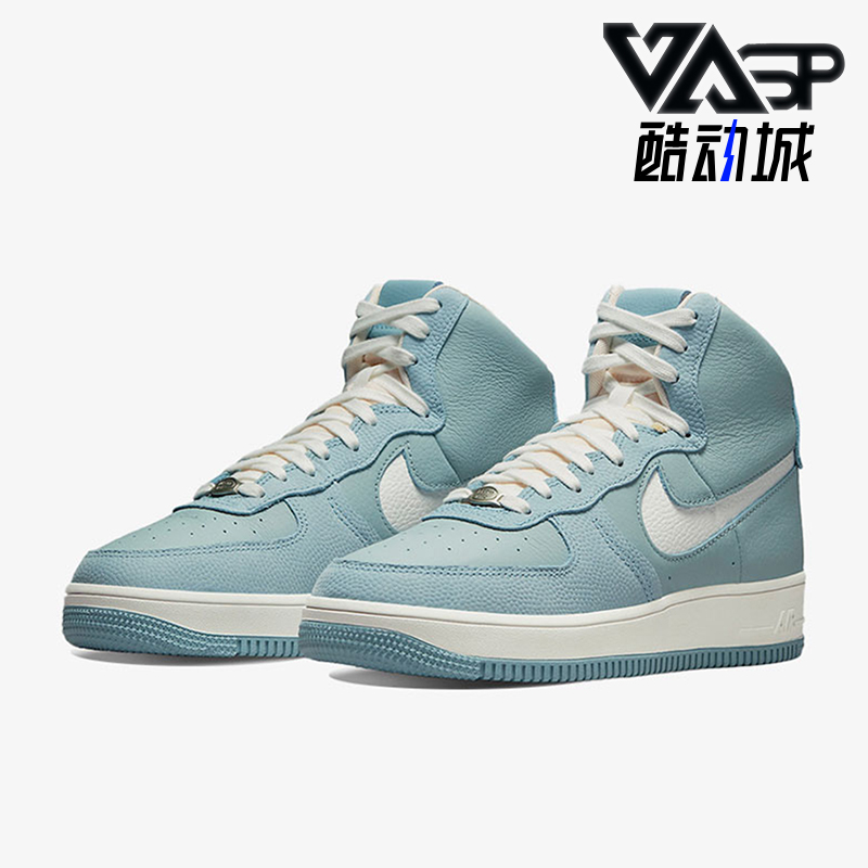 耐克女士轻便耐磨运动板鞋