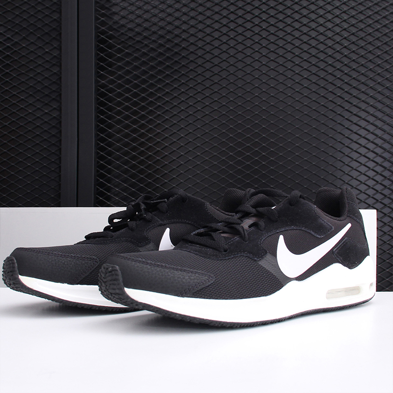 耐克男子缓震气垫运动鞋