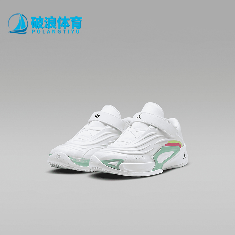 耐克小童运动缓震篮球鞋