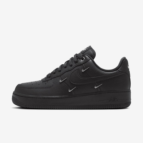 Nike/耐克女士耐磨运动板鞋