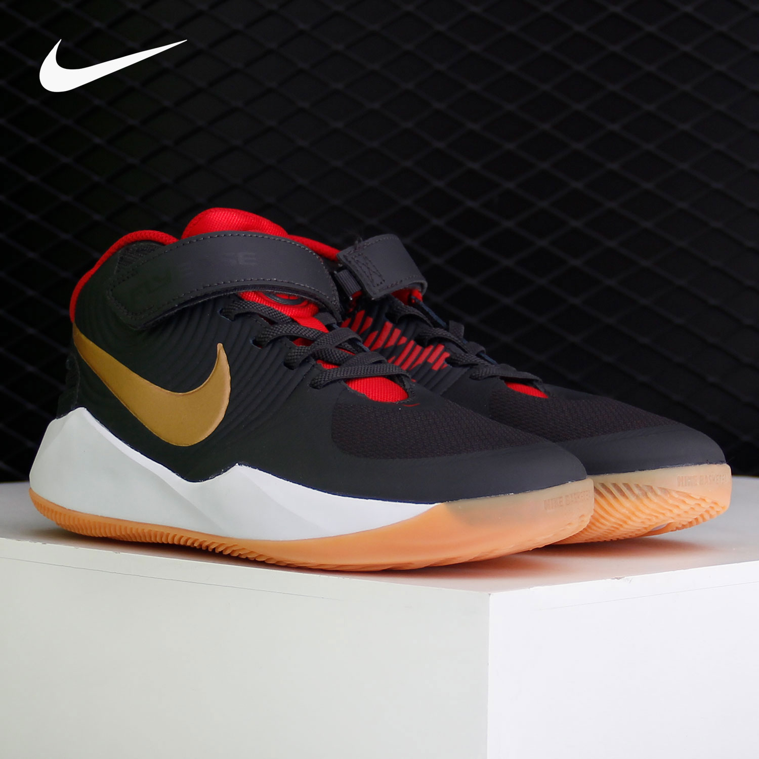 Nike/耐克正品TEAM HUSTLE D 9 FLYEASE (GS) 大童篮球鞋 BV2952