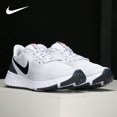 耐克Revolution5男女缓震跑步鞋