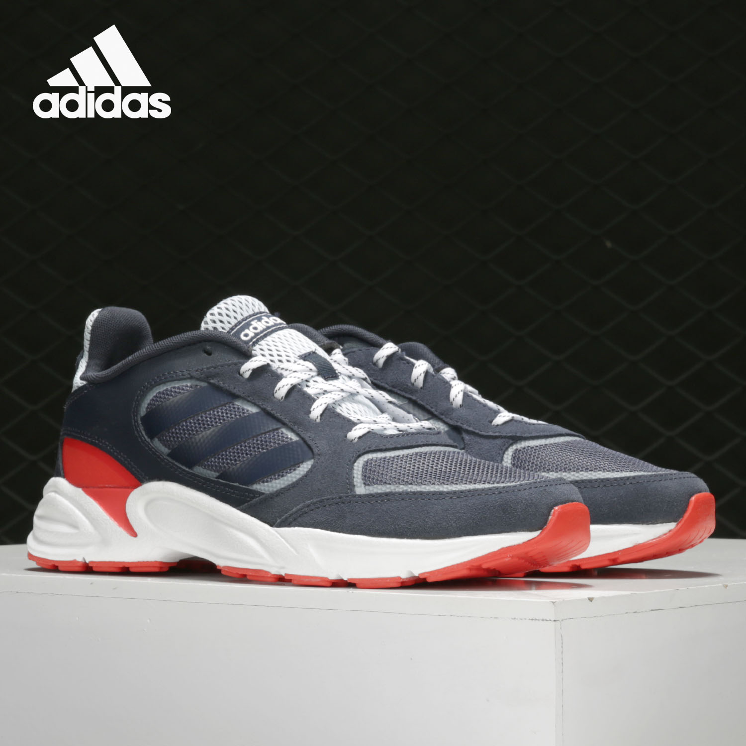 阿迪达斯男子跑步运动鞋