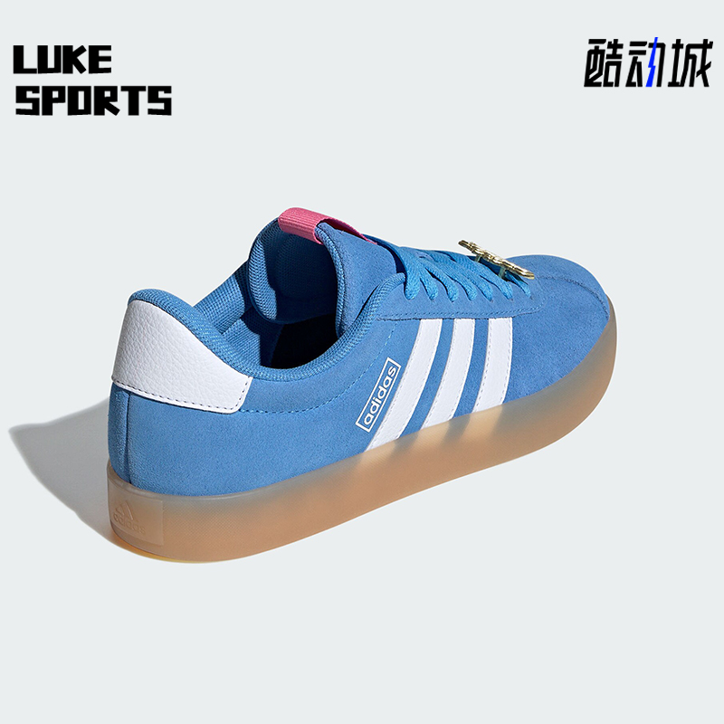 阿迪达斯女士款运动透气休闲板鞋