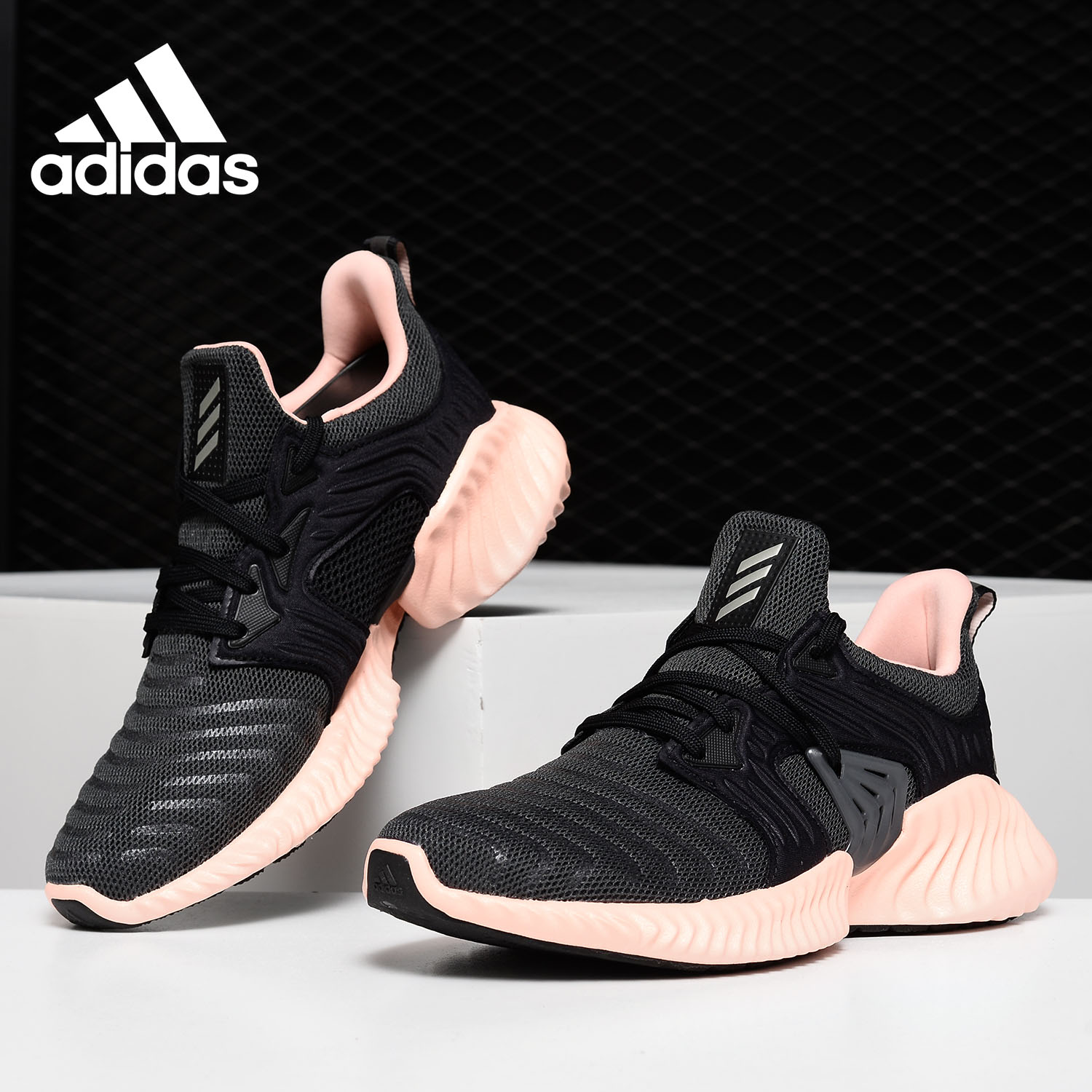 跑步鞋Adidas/阿迪达斯