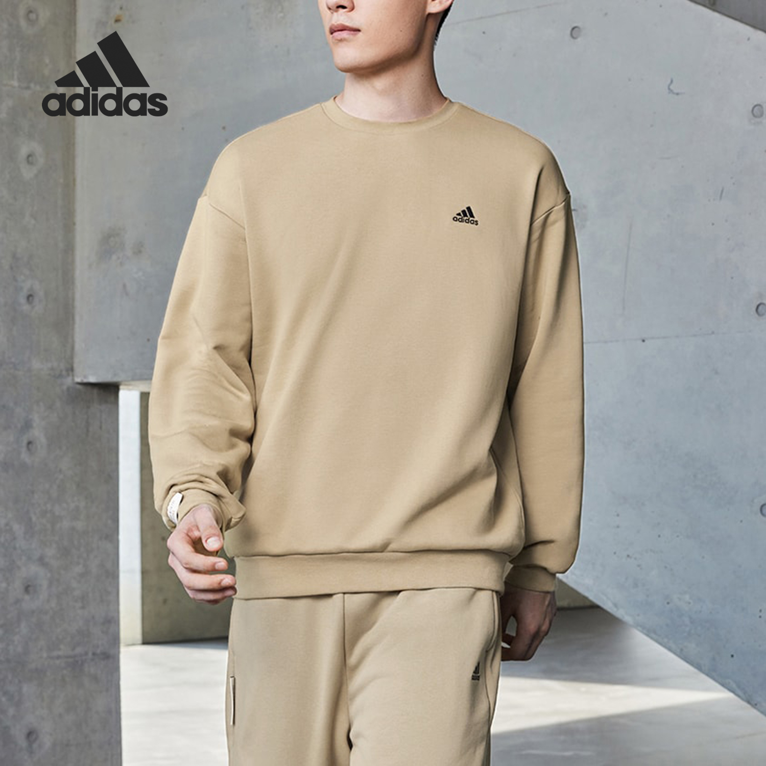 Adidas/阿迪达斯男女款运动休闲加绒圆领卫衣IV7601