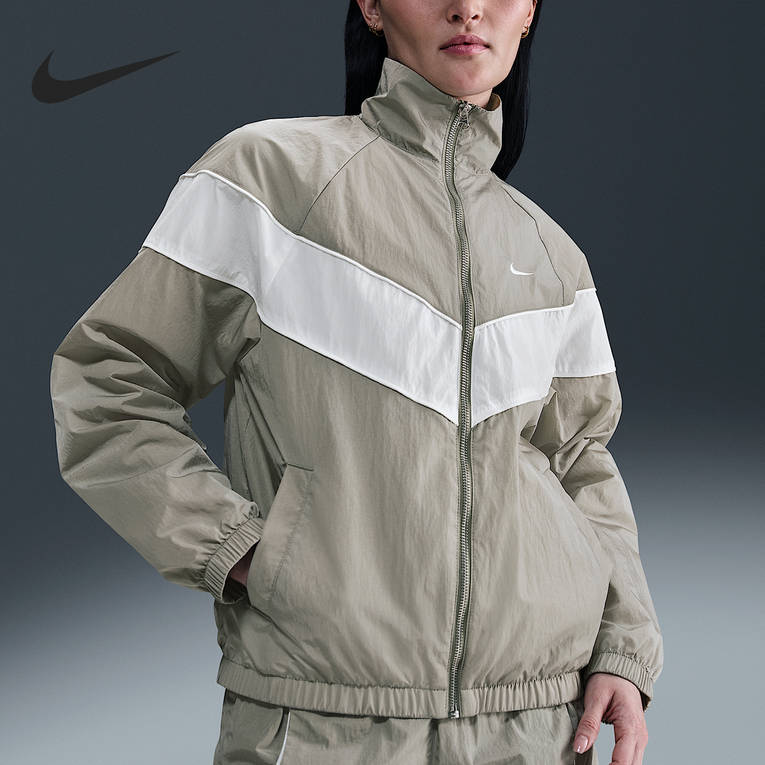 Nike/耐克正品2025女士梭织立领宽松运动户外外套FV6305-320