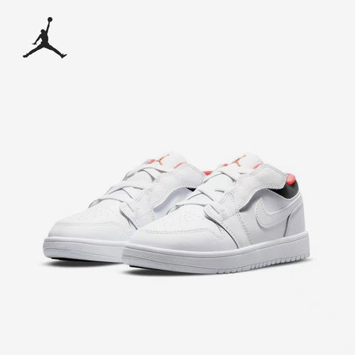 耐克运动风低帮休闲童鞋