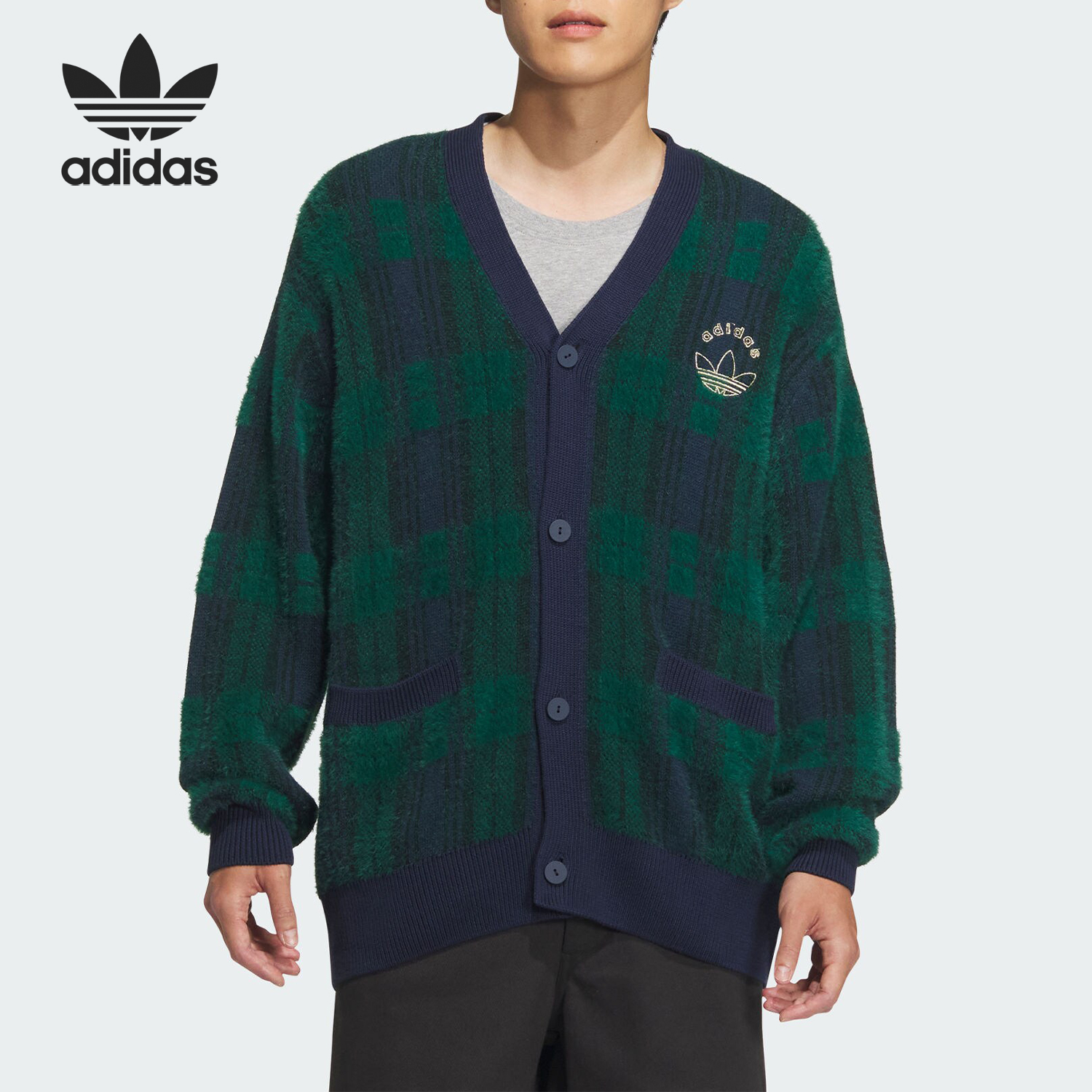 Adidas/阿迪达斯官方正品三叶草男士针织学院风格V领开衫JC6845