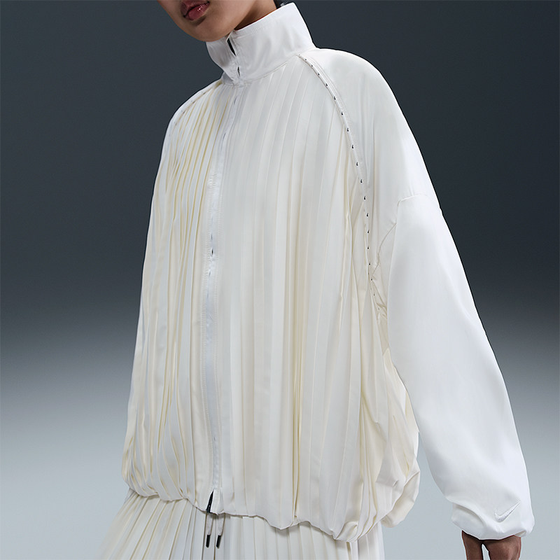 Nike/耐克正品Sportswear女士宽松简约时尚高领外套HJ0518-133图片