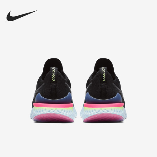 耐克女子轻盈透气缓震跑步鞋