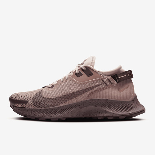 Nike/耐克正品 PEGASUS TRAIL 2 GTX 女子舒适运动跑步鞋 CU2018