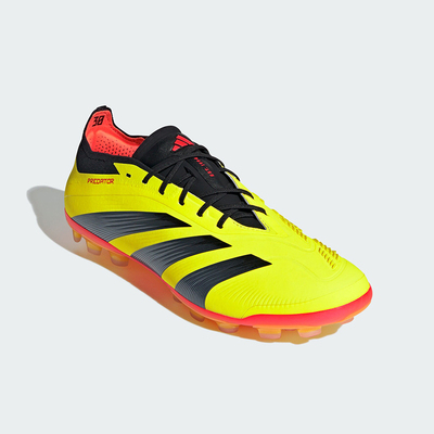 阿迪达斯男女运动足球鞋