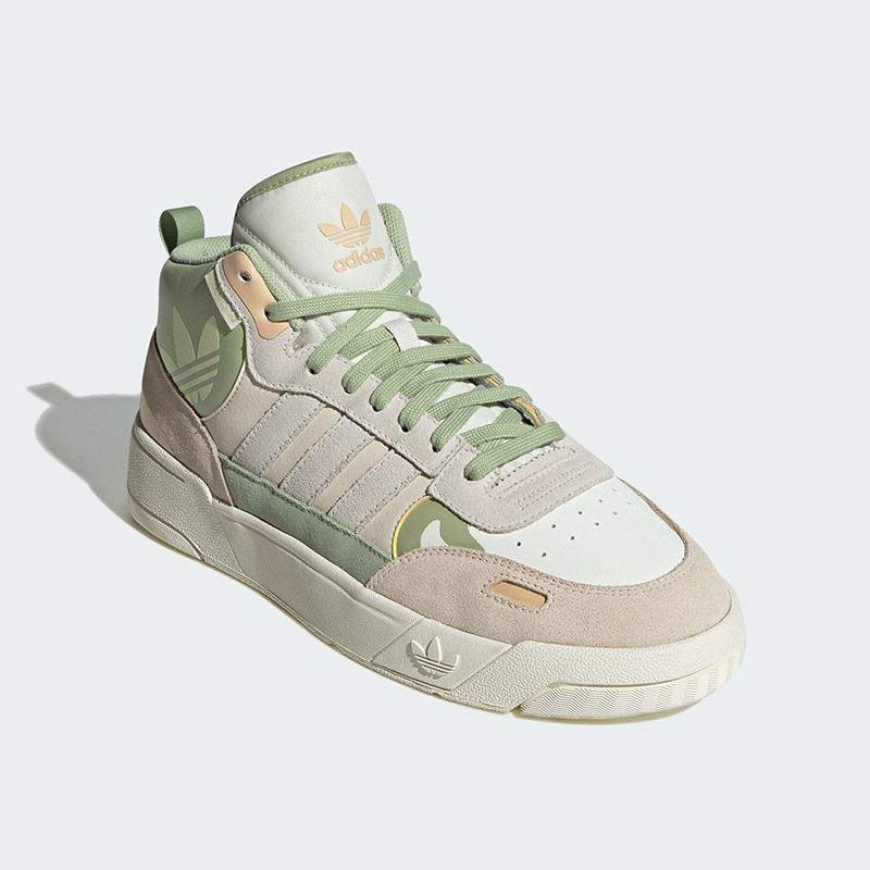 阿迪达斯正品女子运动板鞋