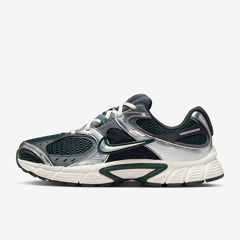 Nike/耐克正品V5 RNR女士透气运动轻盈透气经典休闲鞋HQ7901-300