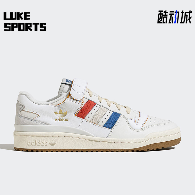 阿迪达斯男女款透气耐穿运动板鞋